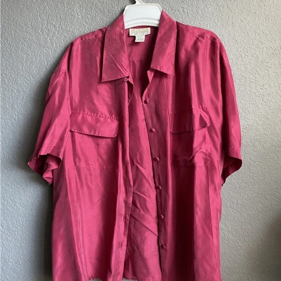 Vintage 80s Silk Button Up Blouse top burgundy short sleeve shirt magenta - Picture 4 of 6
